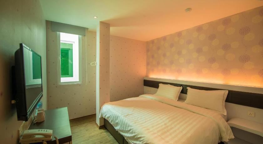 Riverfront Boutique Hotel Malacca Exterior photo
